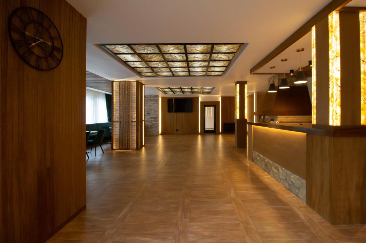 Hotel Berghaus Bucovina Câmpulung Moldovenesc Exterior foto